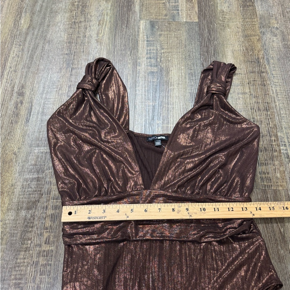 Fashion Nova 1X Metallic Brown Halter Body Suit NWT PartyClub Statement Layering - Picture 9 of 16